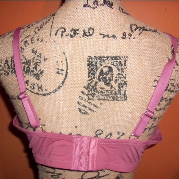 Jennifer Intimates Full Coverage Underwire 40D Fuschia Bra NWT - Picture 2 of 7